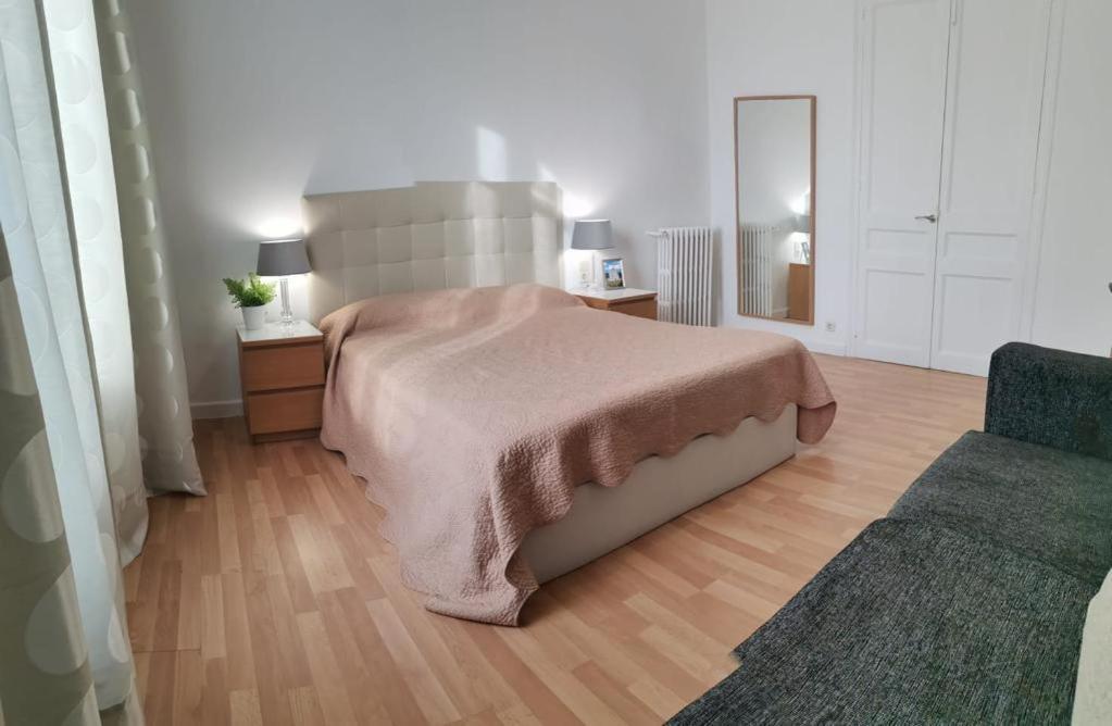 Rooms Tetu Barcelona Exterior photo