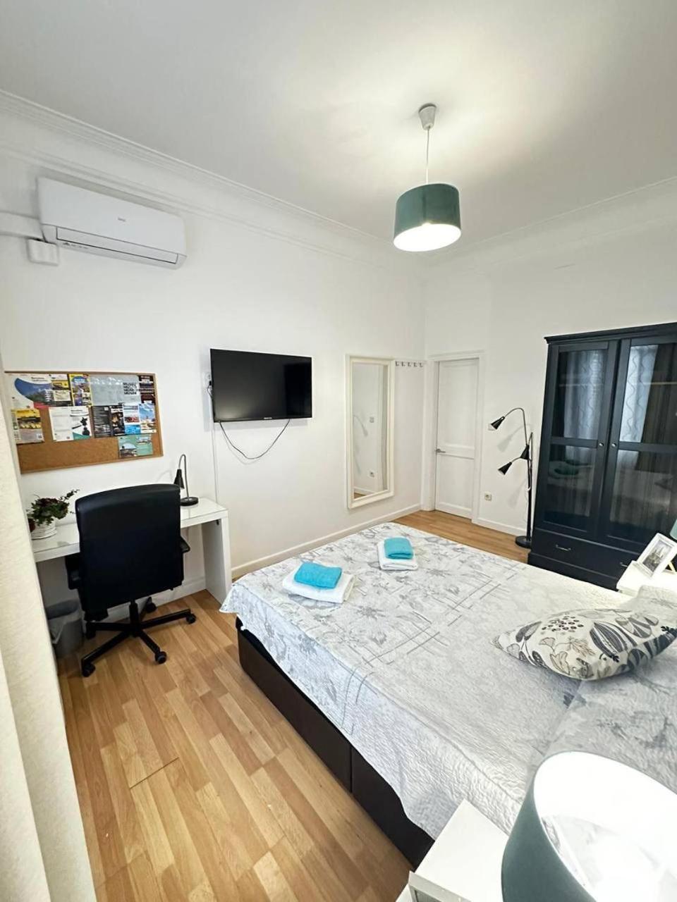 Rooms Tetu Barcelona Exterior photo