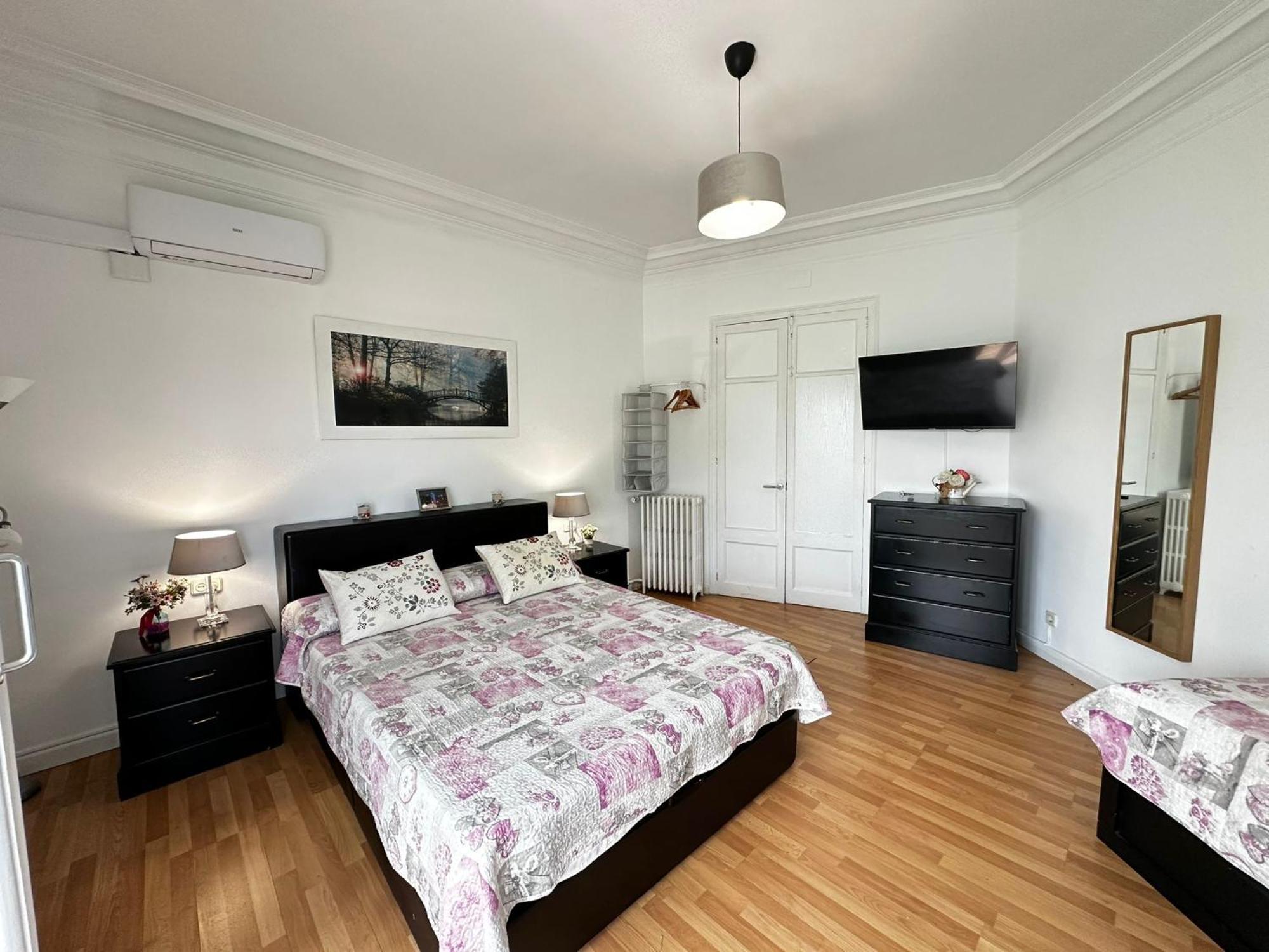 Rooms Tetu Barcelona Exterior photo